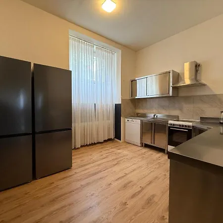 Cici Monteurunterkuenfte Fuer Handwerker Apartment *