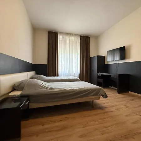 Cici Monteurunterkuenfte Fuer Handwerker Apartment *