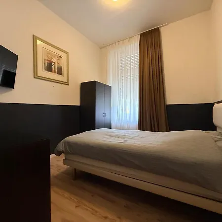 Apartment Cici Monteurunterkünfte Für Handwerker